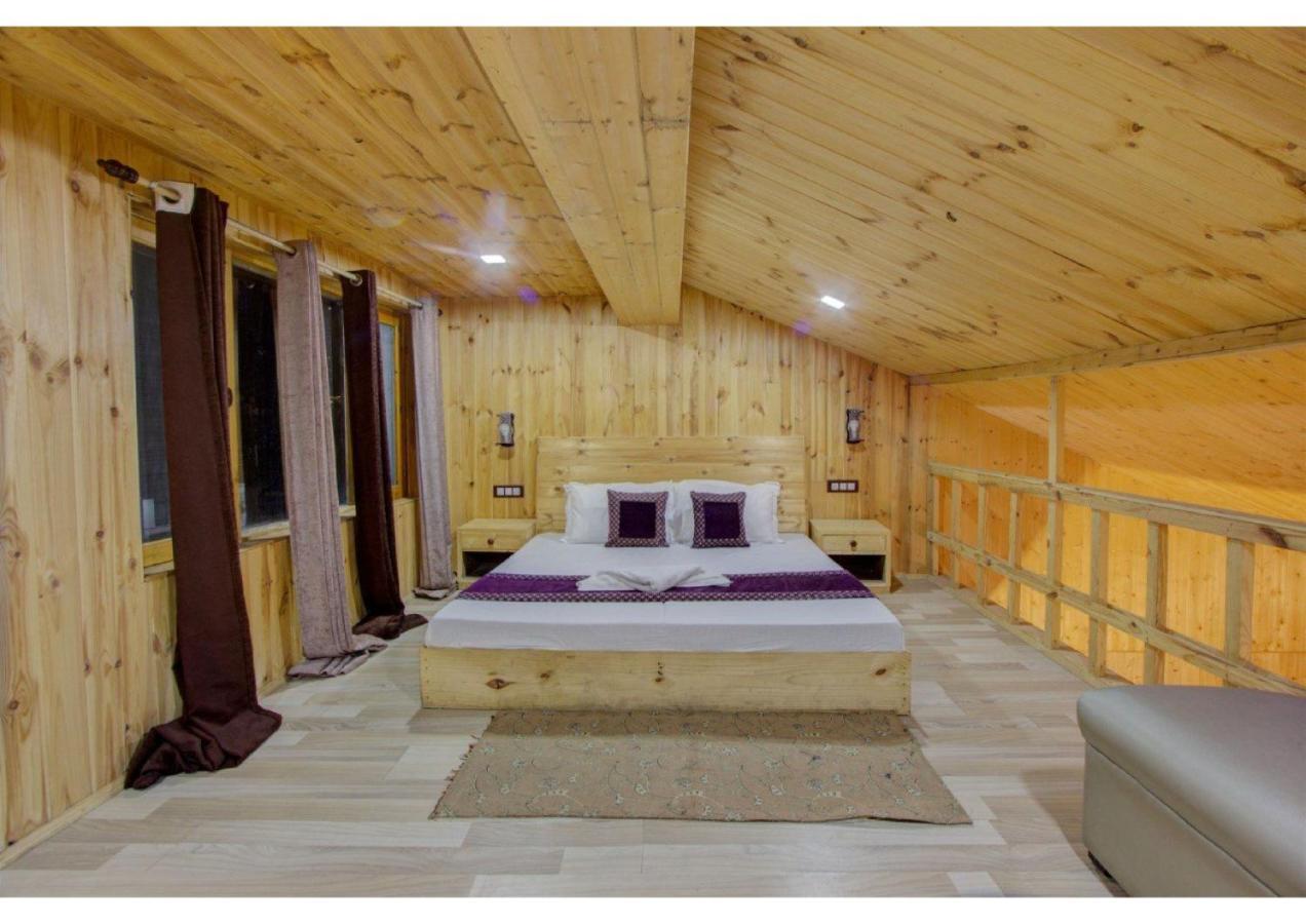 Manali Hotel Buitenkant foto