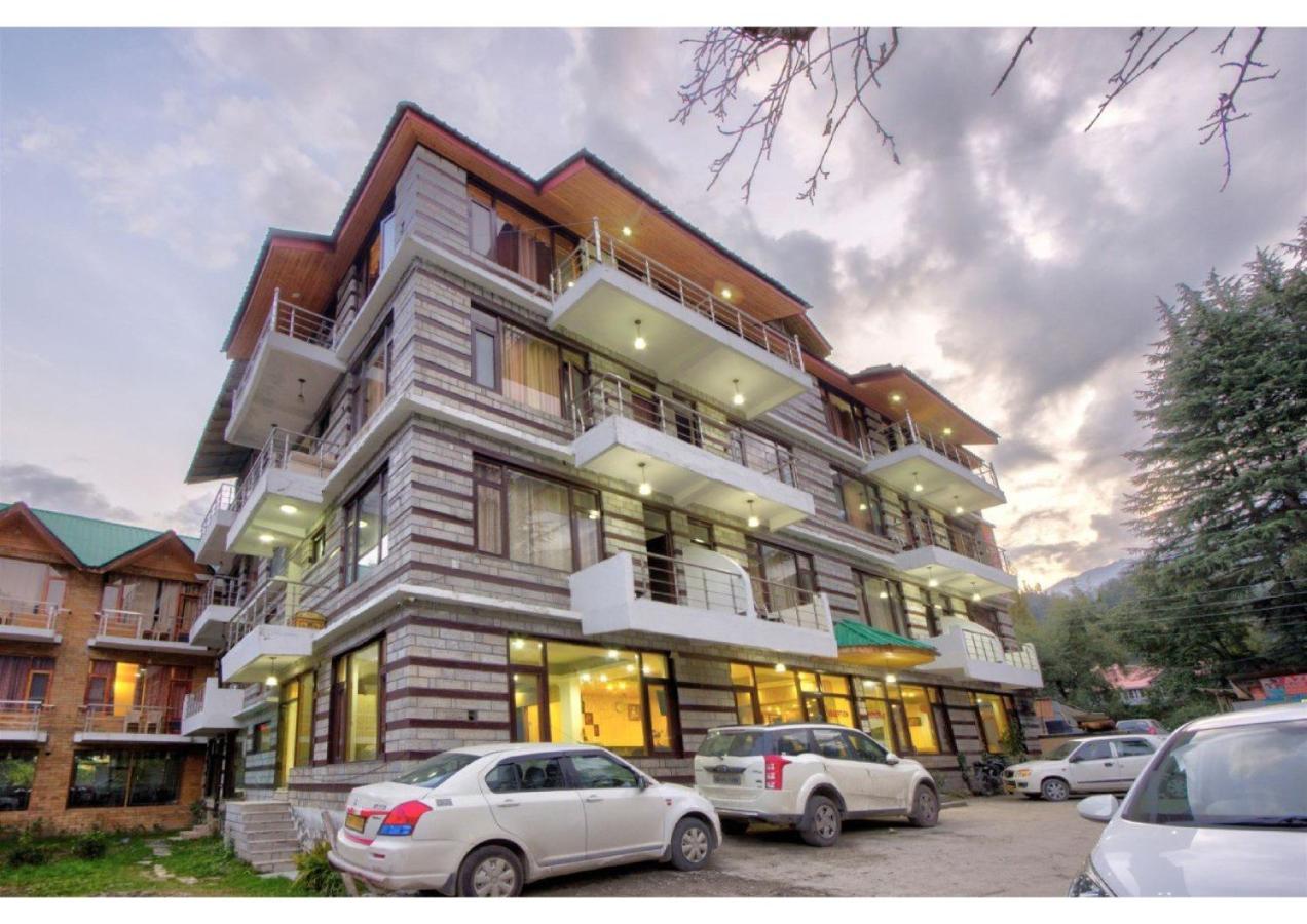 Manali Hotel Buitenkant foto